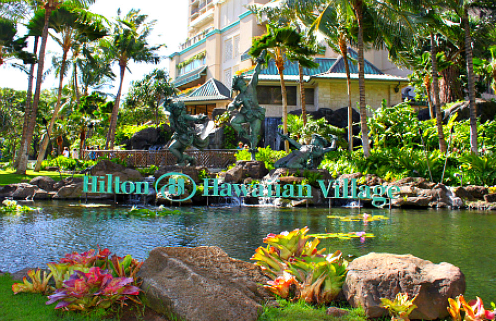 Hilton Hawaiian Village - Waikiki Trolley